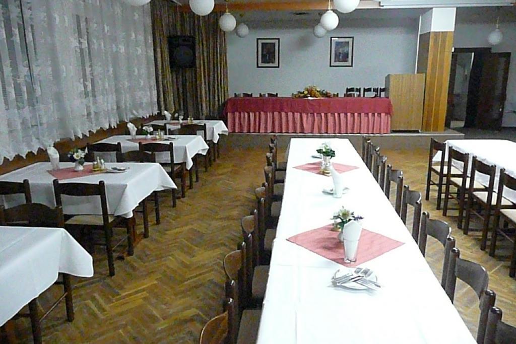 Hotel Slunce Havlíčkův Brod Exterior foto