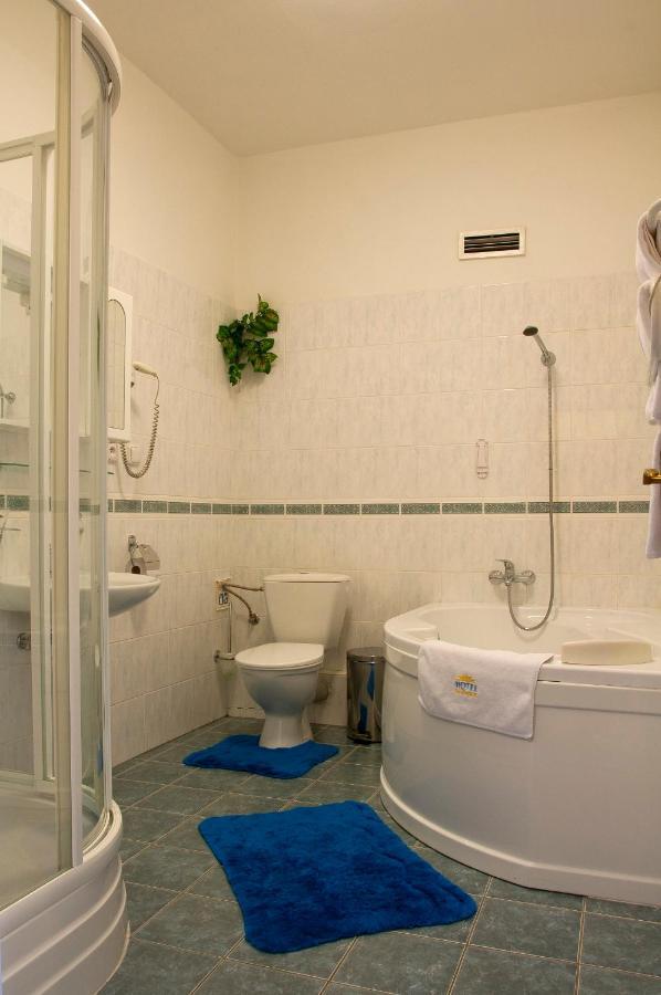 Hotel Slunce Havlíčkův Brod Exterior foto